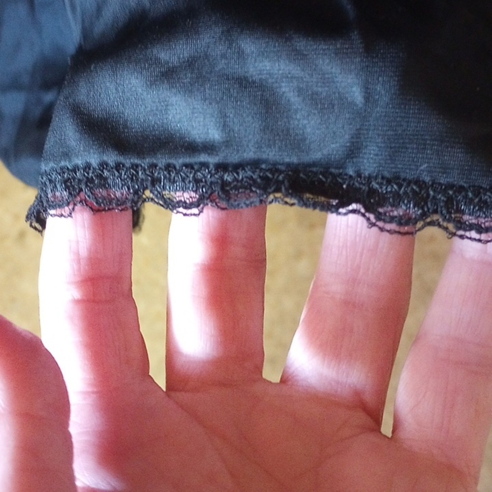 Baronet Lingerie Black Nylon & Lace Vintage Slip, Size 32 Average - Picture 6 of 6